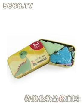 繽紛之夢圣誕樹打片香氛 點亮節日氛圍的日用品新寵